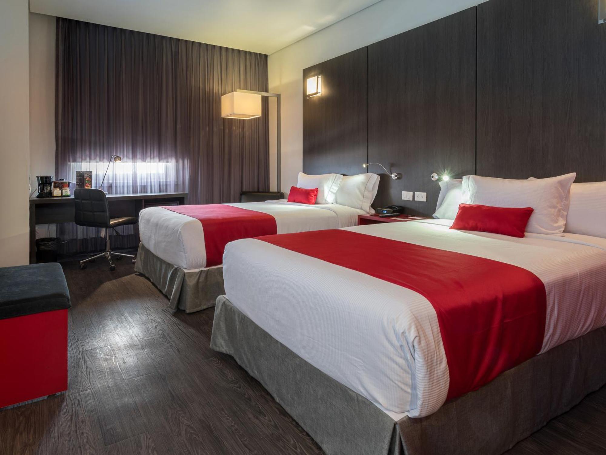 Ramada Encore By Wyndham Guadalajara Sur Palomar Buitenkant foto