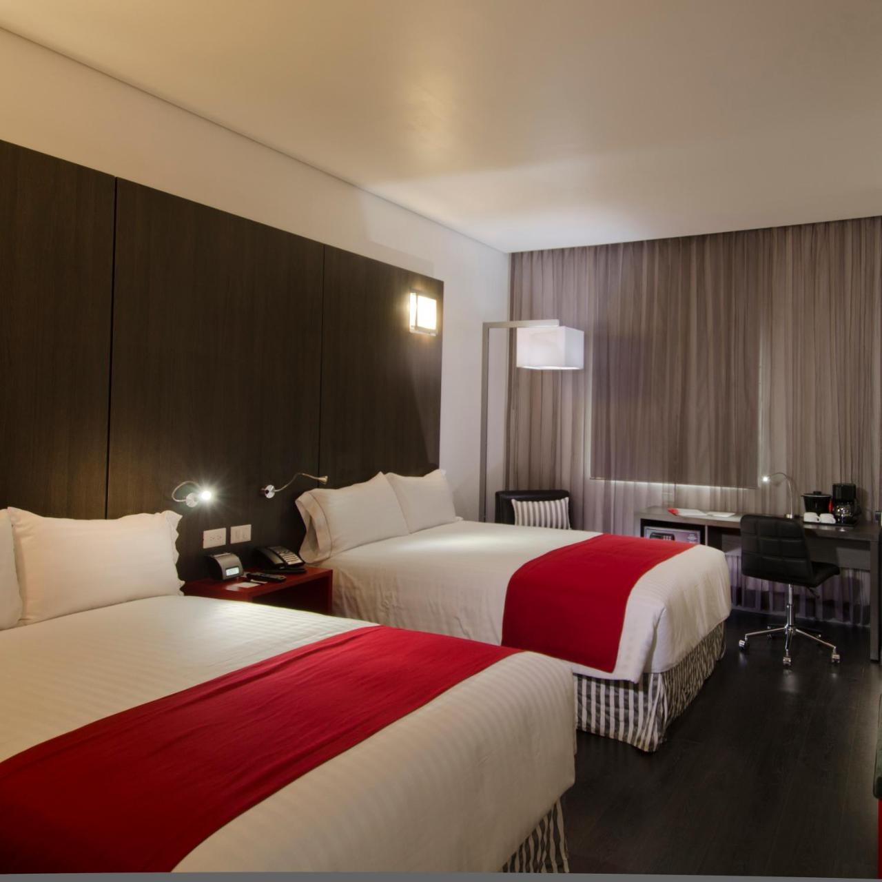 Ramada Encore By Wyndham Guadalajara Sur Palomar Buitenkant foto
